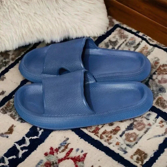 ๐๏ธNavy Blueโ Cloud Slides Size 9 | Trendy Comfy Beach Pool House Sandals ๐ฉด - Picture 9 of 10